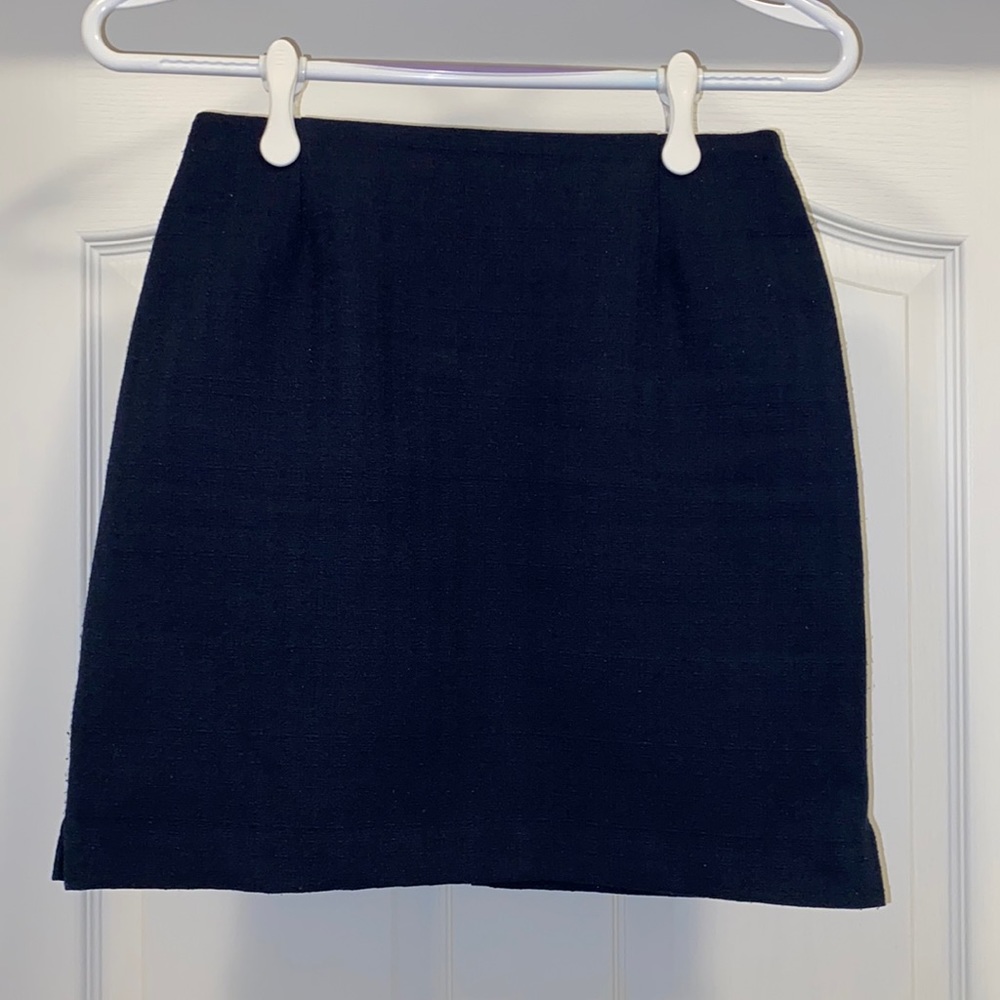 Navy Skirt Tweed-like textured Material